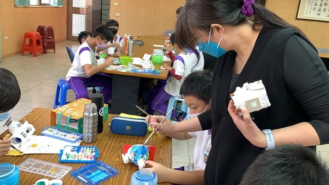 桃園慈文國小推綠色課程　探索能源實作風力小屋 | 華視新聞