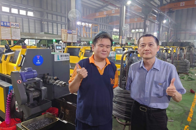 新模螺絲挑戰減碳升級　整合供應鏈導入數位管理 | 華視新聞