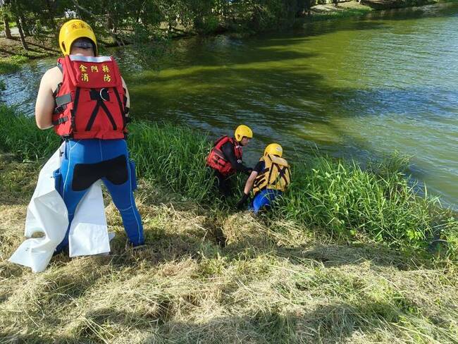 金門縣榮湖男子身亡　事故及死亡原因待鑑識釐清 | 華視新聞