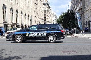 川普管警局又派兵　華府市長遭「突襲」居民意見分歧