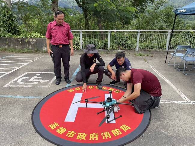 颱風楊柳逼近　高市消防局決定停止搜救墜谷一家5口 | 華視新聞