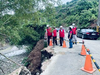 颱風來襲  中市各區公所修剪上千株樹全面整備警戒