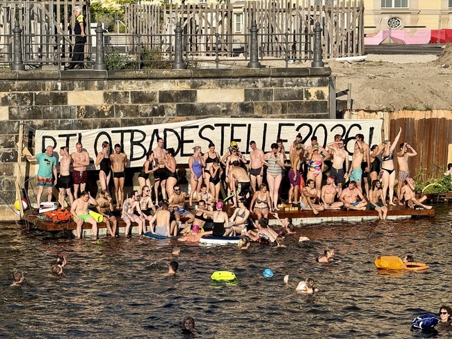 柏林史普里河禁止游泳　民眾跳河爭取解除百年禁泳令 | 華視新聞