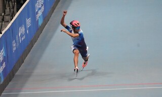 世運滑輪競速溜冰　郭立陽男子200公尺計時賽摘銀