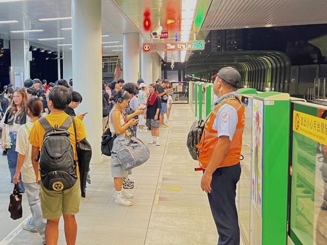 男子涉謊報旅客跌落中捷軌道　警通知到案送辦 | 華視新聞