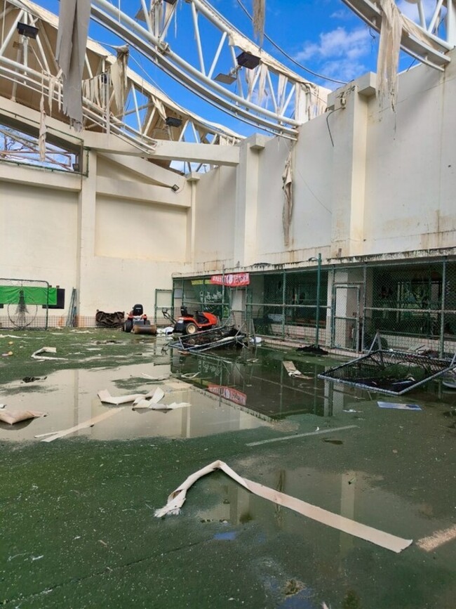 台東體中棒球場因颱風受損嚴重　教頭盼外界伸援手 | 華視新聞