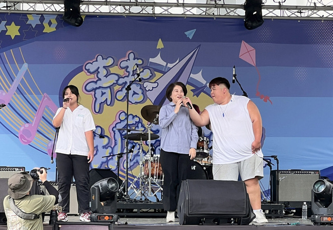 屏東青春祭登場連唱3天  體驗學生社團逛市集 | 華視新聞