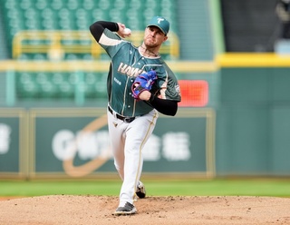 後勁7局好投助雄鷹止敗  跨季22勝締造中職紀錄