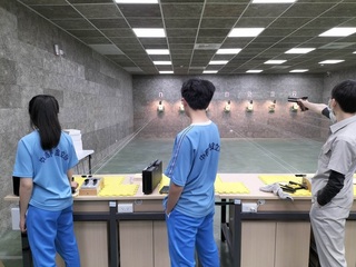 選修課展特色　金門高中射擊、馬公高中划獨木舟