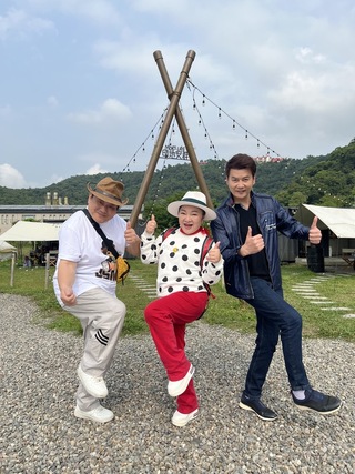 林義芳新戲黑道大哥變諧星　白冰冰笑稱：被我逼的