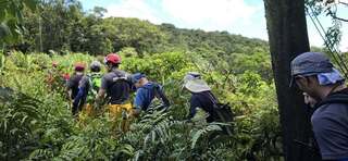 基隆七堵登山迷路受困　消防成功救援2名長者