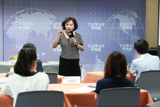 中央社首辦新聞營　胡婉玲對談年輕學子激新聞火花
