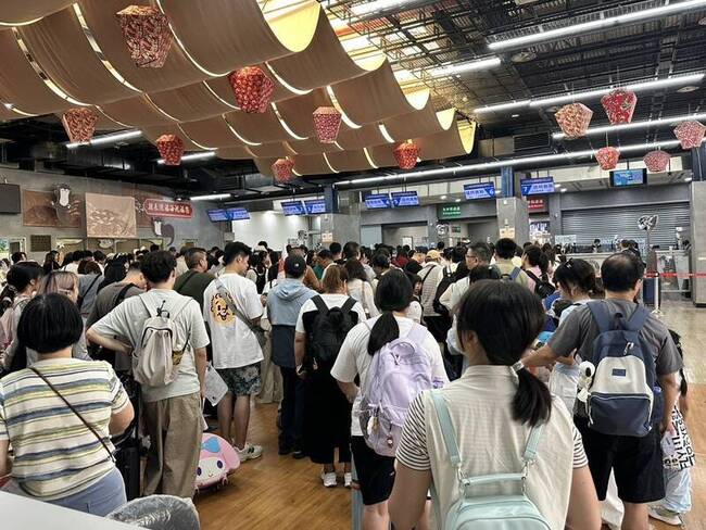 金門小三通年初至7月底突破百萬人次  帶動經濟活絡 | 華視新聞