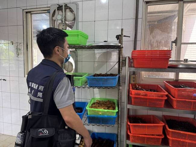 宜蘭東山鴨頭放高溫室外　衛生局稽查限期改善 | 華視新聞