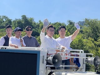 蔣萬安陪江啟臣車掃豐原  罷團機車深入山城5區