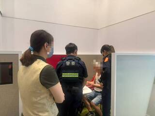 中市警15分鐘阻2詐案　擋下440萬元匯入詐團