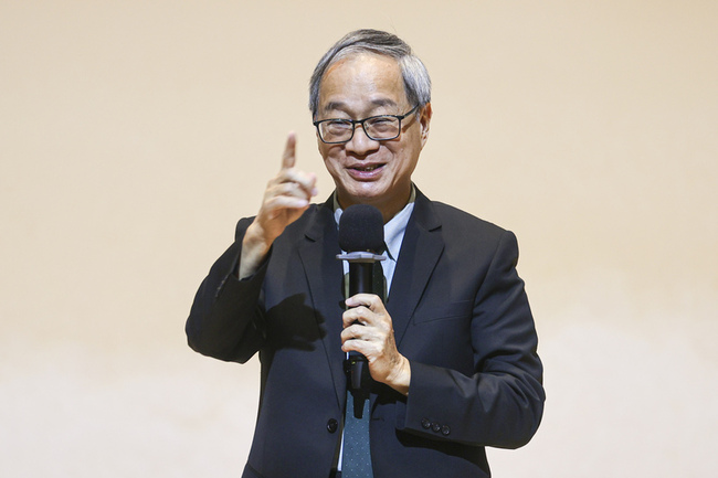 中正紀念堂演藝廳重新整修  首放映台語人權電影 | 華視新聞