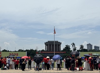 越南重磅推動「精簡革命」　裁撤10萬公務職