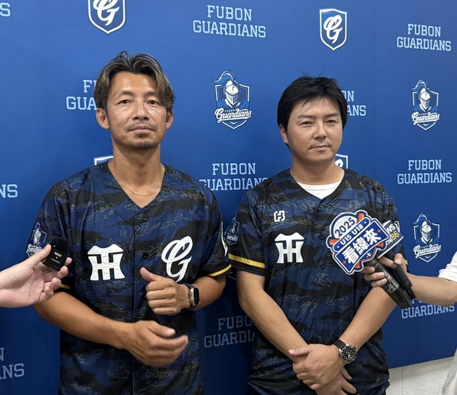 鳥谷敬替富邦悍將開球　點出台灣棒球平衡美日優點 | 華視新聞