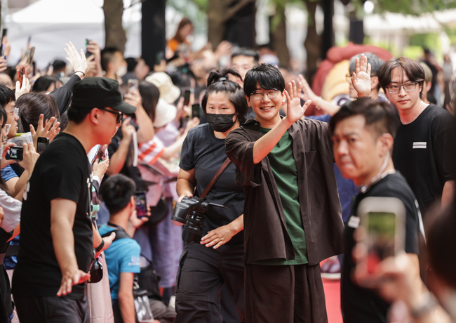 「鬼滅」票房破5億 炭治郎聲優來台想擁抱粉絲 | 華視新聞