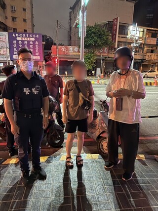 警專生台中實習　暖心助迷途長者獲家屬感謝