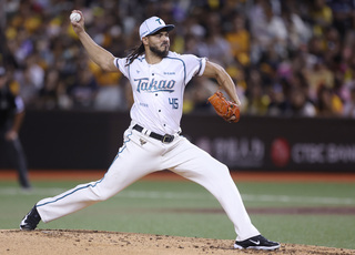 那瑪夏初登板5局失3分　洪總：前2局虎虎生風