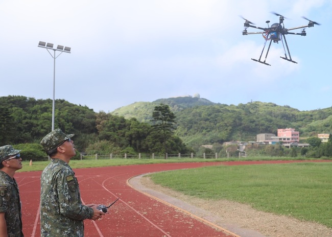 強化不對稱戰力  東引地區指揮部成立無人機社 | 華視新聞