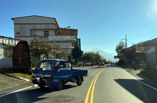 阿里山公路死亡事故  婦人外出散步遭撞送醫不治 | 華視新聞