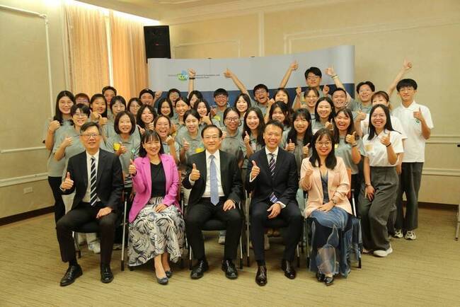 37名國合會海外實習生啟程　盼將台灣文化推廣世界 | 華視新聞