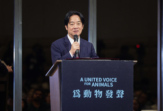 傳促柯建銘釋權　府：總統充分尊重國會黨團自主