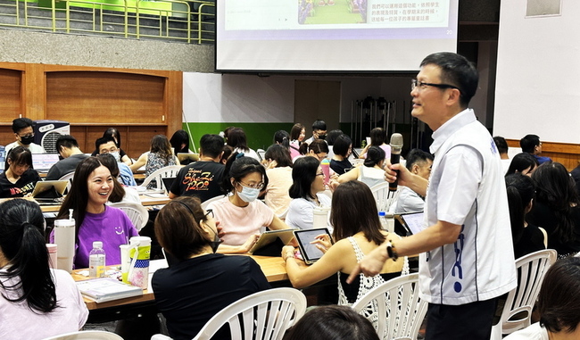 新北推AI教育　逾300師參與實戰課程成教學即戰力 | 華視新聞