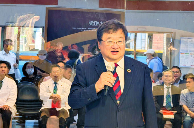 邱泰源：相信石崇良會做非常好　卸任後回醫療本業 | 華視新聞