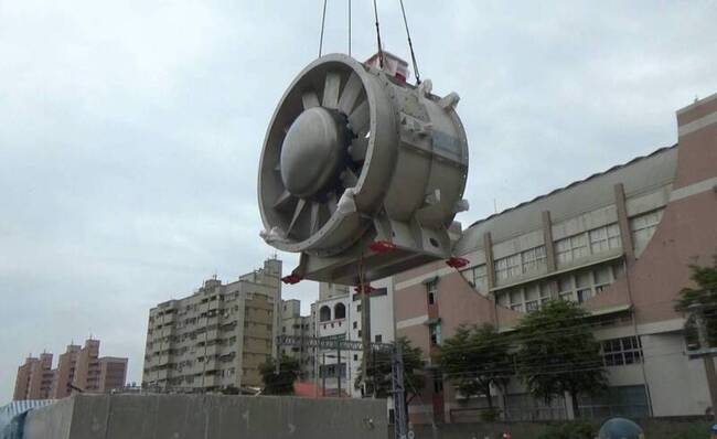 南鐵地下化隧道風機安裝　朝115年底通車邁進 | 華視新聞