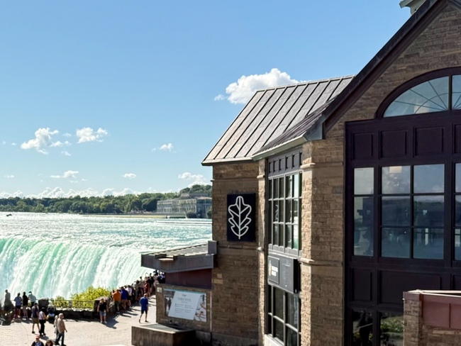 智崴飛行劇院拓點　插旗尼加拉大瀑布公園 | 華視新聞