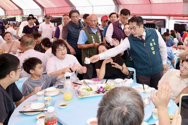 台南總舖師夏季場開桌　黃偉哲：辦桌文化值得保存 | 華視新聞