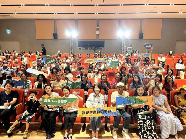 南國漫讀節開幕  譚艾珍三代分享屏東旅遊故事 | 華視新聞