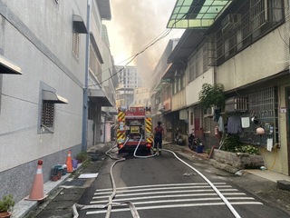 桃園中壢民宅清晨大火　5人死亡事故原因待查