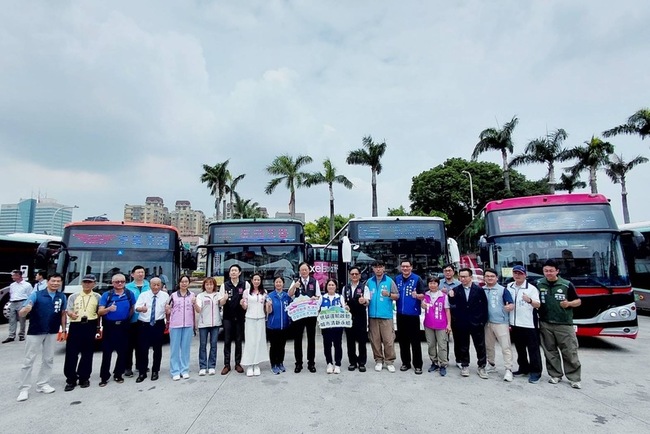 桃園136輛電動公車上路　朝全面電動化目標邁進 | 華視新聞