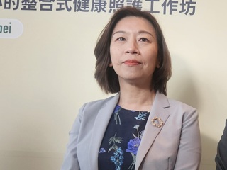 食藥署長「赴日吃得開心」惹議　林靜儀急緩頰