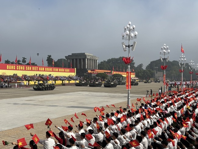 越南國慶80週年大閱兵  民眾自豪：前人犧牲換來獨立 | 華視新聞