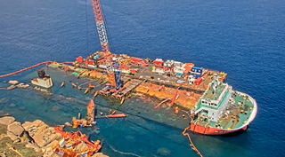 中國籍貨輪擱淺新北野柳近1年　船體估月底拖至韓國