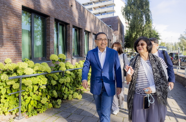 新北借鏡荷蘭霍格威村  打造失智友善長照環境 | 華視新聞