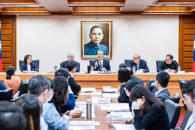 韓國瑜：國慶籌備衝刺　盼滴水不漏呈現高水準盛典 | 華視新聞