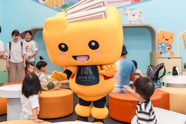 國家檔案館9/2起試營運　首日湧現近3000人 | 華視新聞