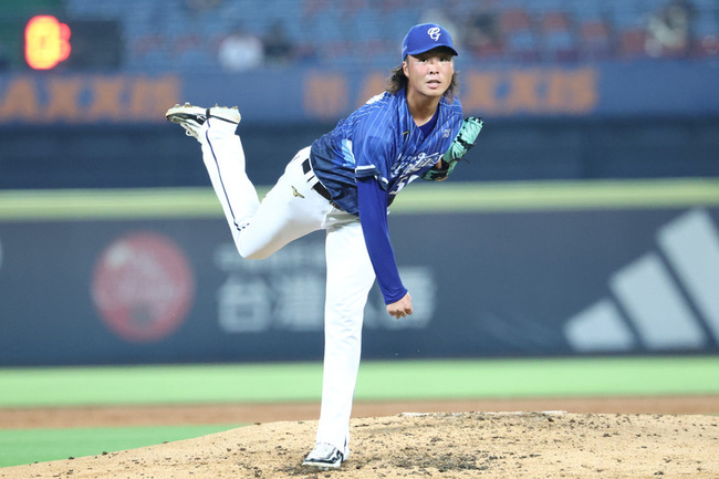 鈴木駿輔好投、林澤彬生涯首轟　悍將中止8連敗 | 華視新聞