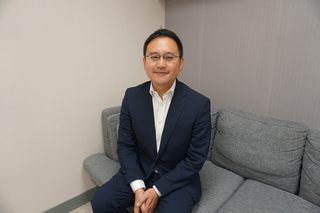 趙怡翔難忘推動人本交通　鼓勵劉品妡接手選服