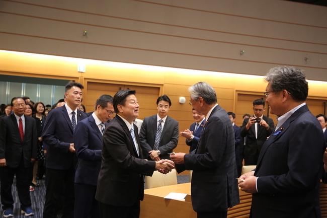 傅崐萁率27位藍委訪日本眾議院　日華懇歡迎 | 華視新聞