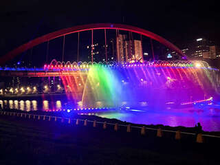 台北水舞嘉年華9/13登場　連續37天閃耀彩虹橋