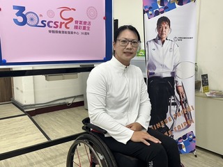 帕運羽球好手楊伊宸巴黎圓夢  盼助更多脊髓損傷者