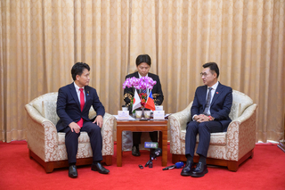 滝波宏文拜會立院：台灣有事、美日有事已有高度共識